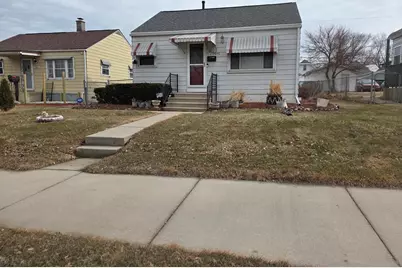 3346 S 20th St, Milwaukee, WI 53215 - Photo 1