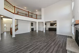 400 Manchester Dr, Williams Bay, WI 53191 - Photo 5