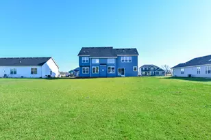 400 Manchester Dr, Williams Bay, WI 53191 - Photo 39