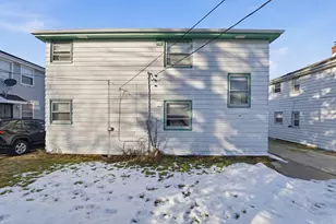 6215 W Keefe Ave Pkwy, Milwaukee, WI 53216 - Photo 17