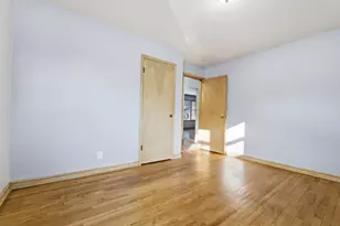 6215 W Keefe Ave Pkwy, Milwaukee, WI 53216 - Photo 7