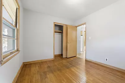 6215 W Keefe Avenue Pkwy, Milwaukee, WI 53216 - Photo 11