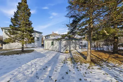 6215 W Keefe Avenue Pkwy, Milwaukee, WI 53216 - Photo 15