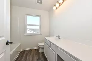 408 Manchester Dr, Williams Bay, WI 53191 - Photo 33