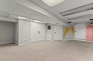 W204N6938 Lannon Rd, Menomonee Falls, WI 53051 - Photo 23