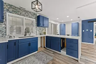 W204N6938 Lannon Rd, Menomonee Falls, WI 53051 - Photo 11