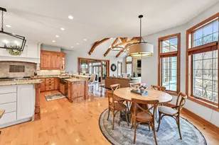 12939 N Cobblestone Ct, Mequon, WI 53097 - Photo 11