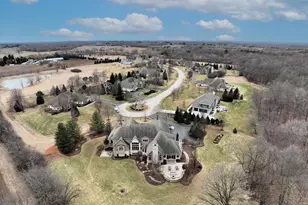 12939 N Cobblestone Ct, Mequon, WI 53097 - Photo 43