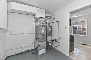 6402 W Bennett Ave, Milwaukee, WI 53219 - Photo 15