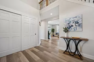 W153N4899 Orchid Cir, Menomonee Falls, WI 53051 - Photo 5