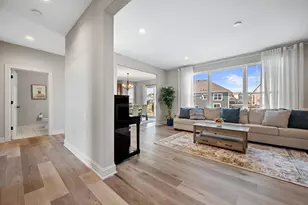 W153N4899 Orchid Cir, Menomonee Falls, WI 53051 - Photo 9