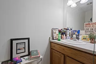 3209 S Ridge Crest Ct, New Berlin, WI 53151 - Photo 41