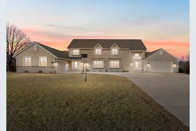 3209 S Ridge Crest Ct #3211, New Berlin, WI 53151 - Photo 1