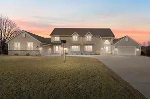 3209 S Ridge Crest Ct, New Berlin, WI 53151 - Photo 1