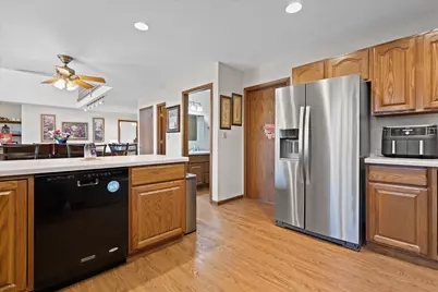 3209 S Ridge Crest Ct #3211, New Berlin, WI 53151 - Photo 11