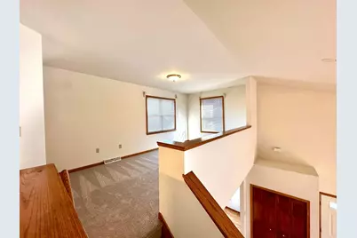 14305 W Lenox Dr, New Berlin, WI 53151 - Photo 17