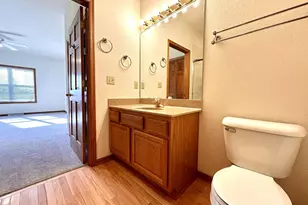 14305 W Lenox Dr, New Berlin, WI 53151 - Photo 25