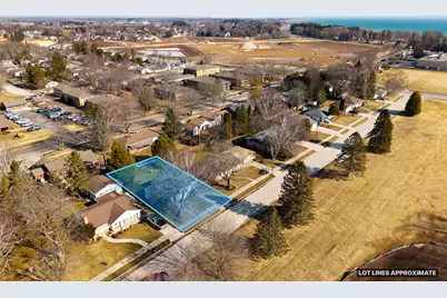 316 E Park View Ln, Manitowoc, WI 54220 - Photo 25