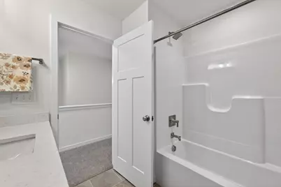 N56W21114  Carnoustie Way, Menomonee Falls, WI 53051 - Photo 25