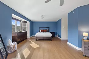 2009 N Cambridge Ave, Milwaukee, WI 53202 - Photo 15