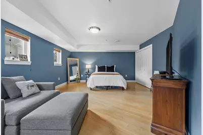 2009 N Cambridge Ave, Milwaukee, WI 53202 - Photo 21