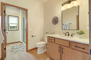 1241 Vly Hl Ln, Racine, WI 53182 - Photo 7