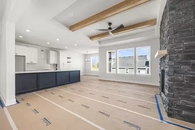 W198N4901  Hickory St, Menomonee Falls, WI 53051 - Photo 11