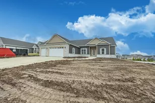 W198N4901 Hickory St, Menomonee Falls, WI 53051 - Photo 7