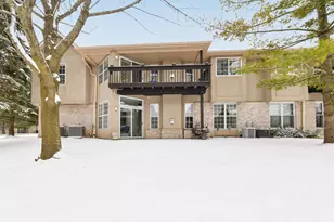 9128 W Elm Ct, Franklin, WI 53132 - Photo 25