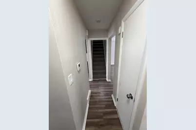 4340 W Eggert Pl, Milwaukee, WI 53218 - Photo 9