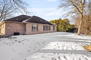 7727 55th Ave, Pleasant Prairie, WI 53142 - Photo 5