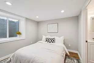 6004 Oriole Ln, Greendale, WI 53129 - Photo 25