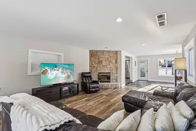 W1383 W Post Rd, Bloomfield, WI 53128 - Photo 5