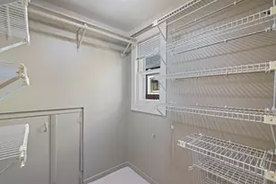 4476 N Bartlett Ave, Shorewood, WI 53211 - Photo 15