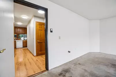 210  Hartford Sq, Hartford, WI 53027 - Photo 29