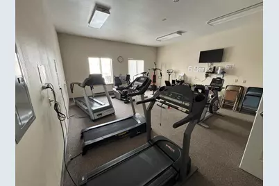 210  Hartford Sq, Hartford, WI 53027 - Photo 31