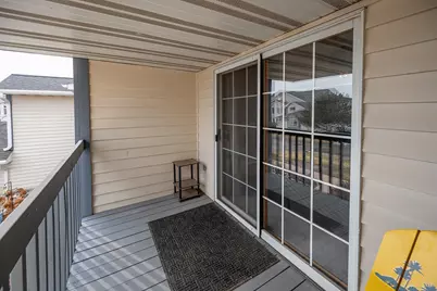 W240N2532 E Parkway Meadow Cir #5, Pewaukee, WI 53072 - Photo 31