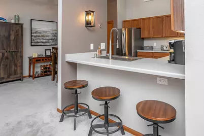 W240N2532 E Parkway Meadow Cir #5, Pewaukee, WI 53072 - Photo 13