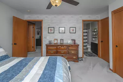 W240N2532 E Parkway Meadow Cir #5, Pewaukee, WI 53072 - Photo 25