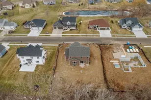 2264 Ravenswood Rd, Burlington, WI 53105 - Photo 41