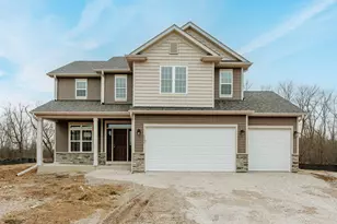 2264 Ravenswood Rd, Burlington, WI 53105 - Photo 3