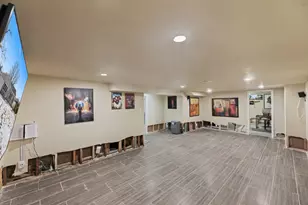 4637 N 101st St, Wauwatosa, WI 53225 - Photo 29