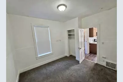 1801 N Wisconsin St #LOWER, Racine, WI 53402 - Photo 9