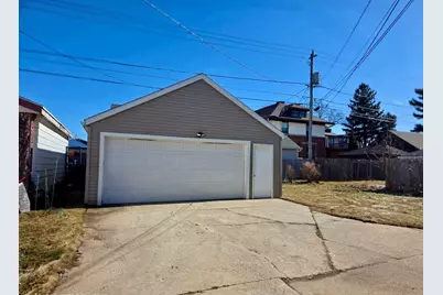 1801 N Wisconsin St #LOWER, Racine, WI 53402 - Photo 15