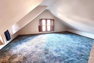 1227 E Kane Pl, Milwaukee, WI 53202 - Photo 7