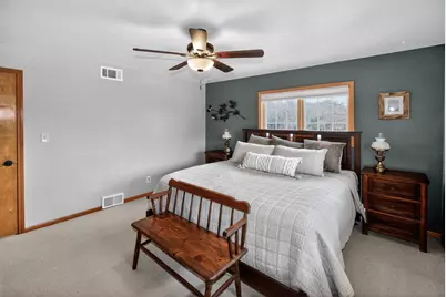 308  Prairie View Dr, North Prairie, WI 53153 - Photo 15