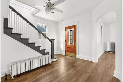 1412  Adams St, La Crosse, WI 54601 - Photo 5