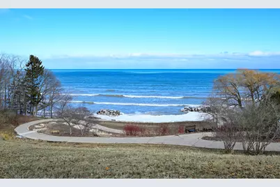 806 E Beaumont Ave, Whitefish Bay, WI 53217 - Photo 43