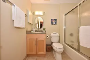 1600 W Green Tree Rd, Glendale, WI 53209 - Photo 17