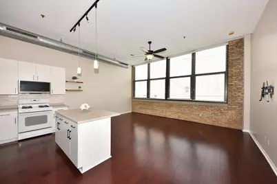 1924 N Hubbard St #215, Milwaukee, WI 53212 - Photo 21